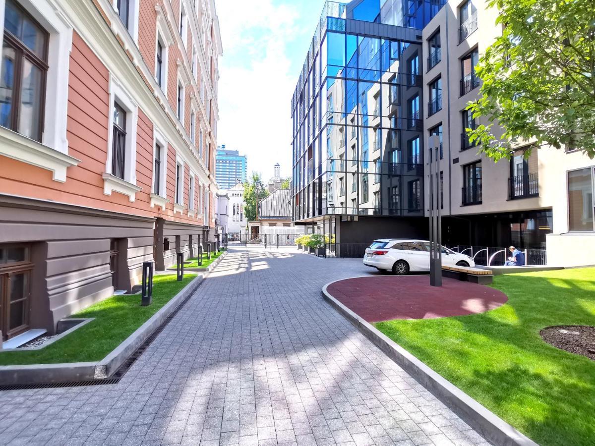 Lacplesa Downtown New 2-Bedroom Apartment Riga Esterno foto