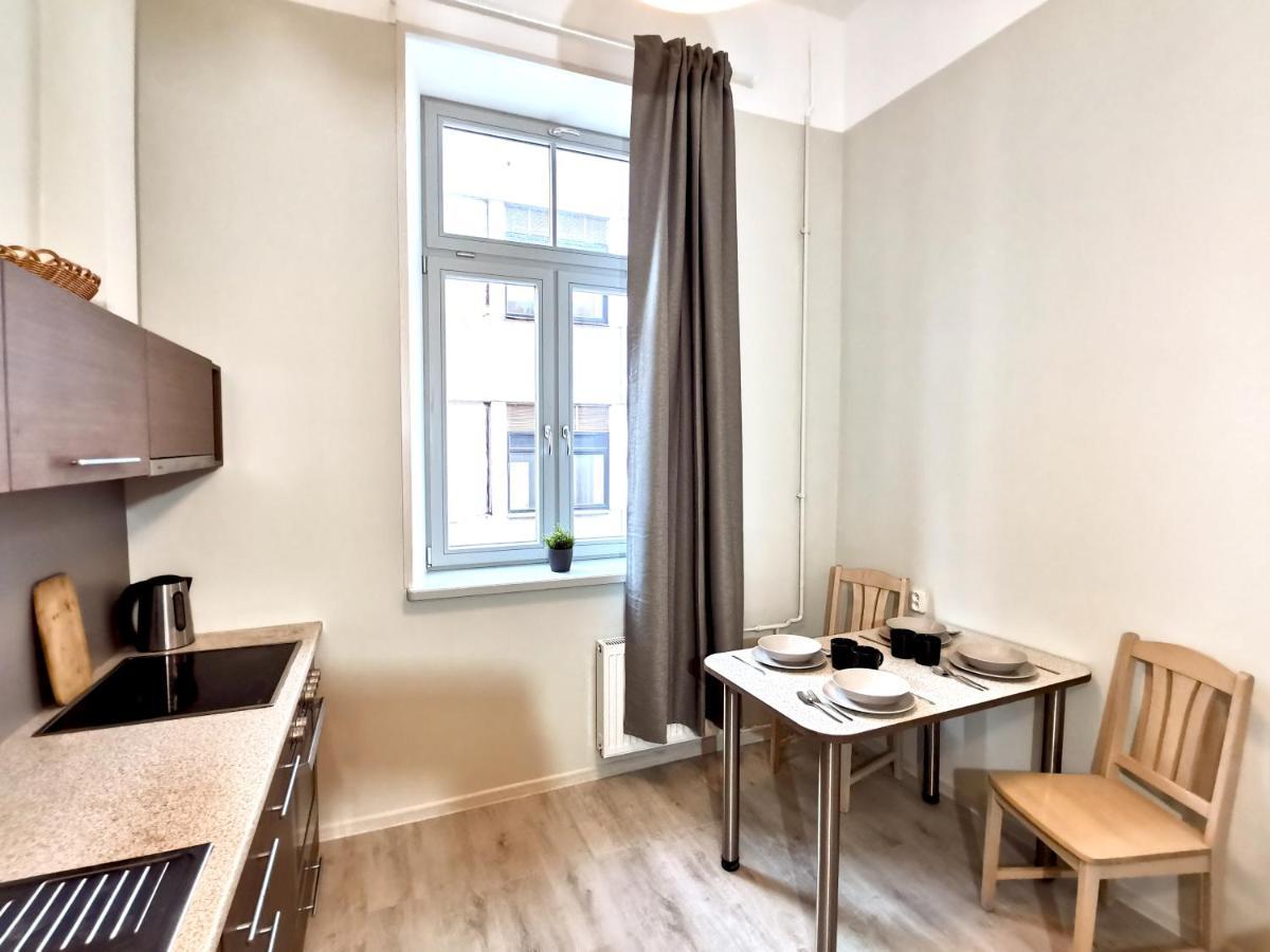 Lacplesa Downtown New 2-Bedroom Apartment Riga Esterno foto