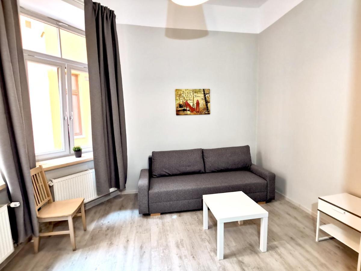 Lacplesa Downtown New 2-Bedroom Apartment Riga Esterno foto